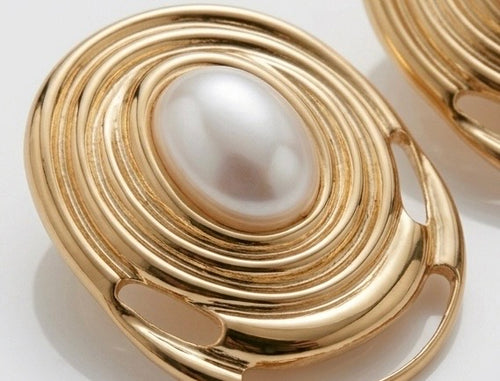 Boucles d’Oreille Dorées aux Perles — Acier Inoxydable