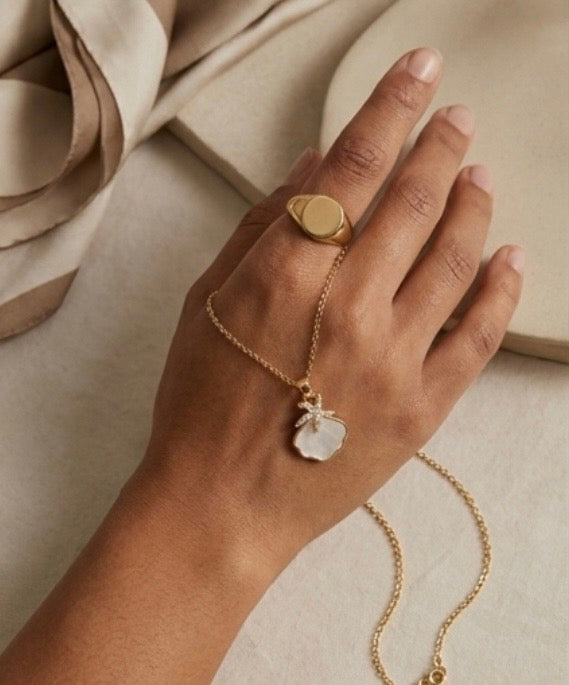 Collier Coquillage Doré — Acier Inoxydable