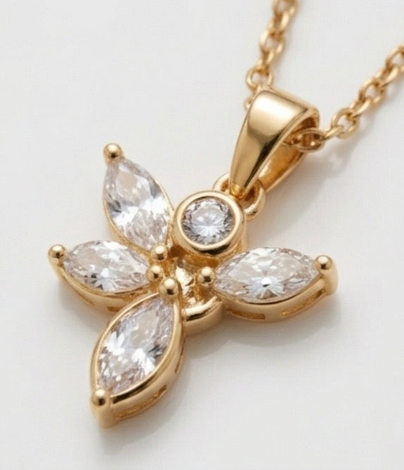 Collier Anti-Stress Papillon Doré — Acier Inoxydable